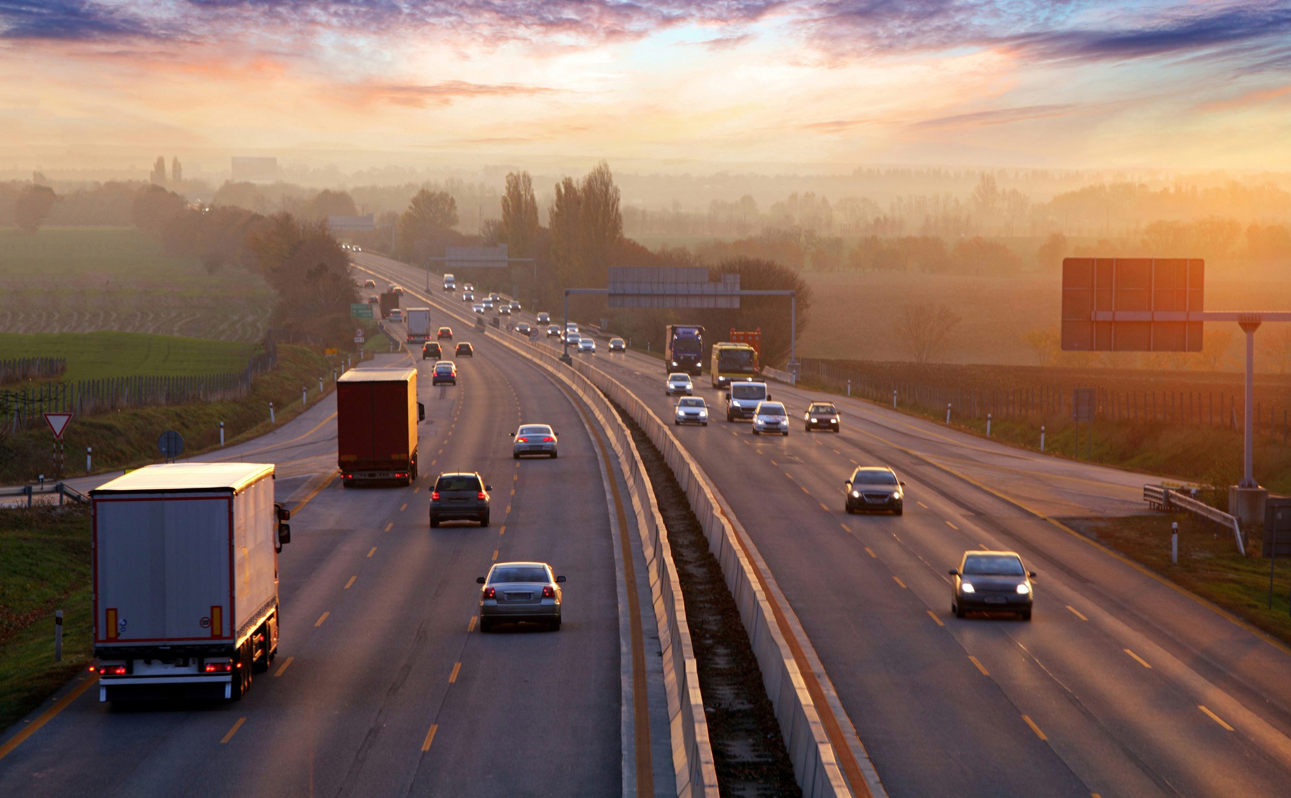 Traffic,On,Highway,With,Cars.